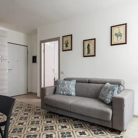 Apartament Famiglia 60mq Giallo Milano Mxp Laghi *